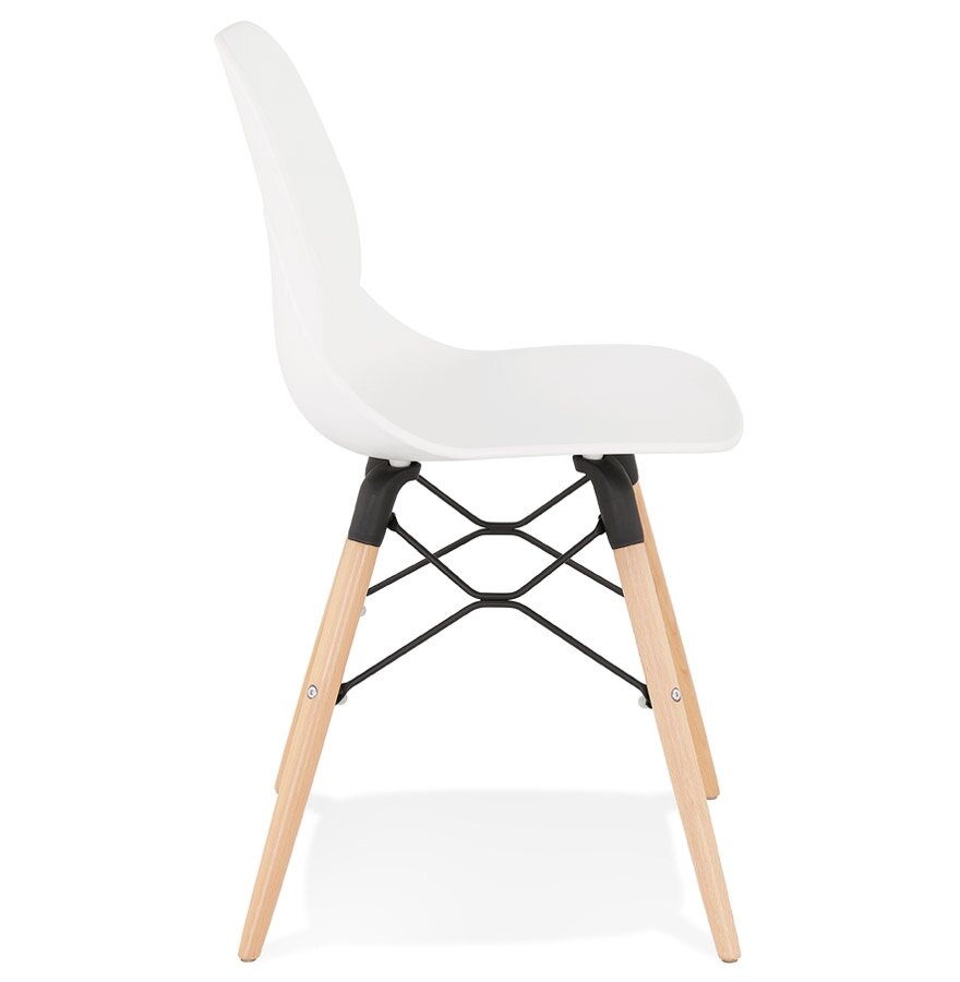 Witte moderne Scandinavische stoel &#039;EPIK&#039;