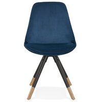 Design stoel &#039;HAMILTON&#039; in blauw fluweel en poten in zwart hout