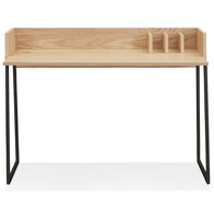 Rechte design bureau &#039;SALMON&#039; in natuurkleurig hout en zwart metaal