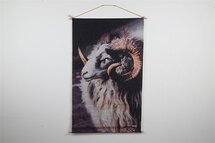 Countryfield - Wanddoek Ram LED timer 66x110CM